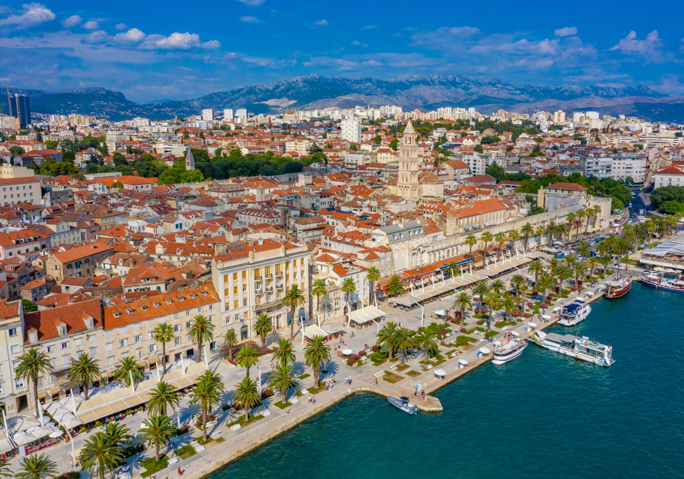 Aerial,View,Of,Cityscape,Of,Croatian,City,Split,Behind,Riva